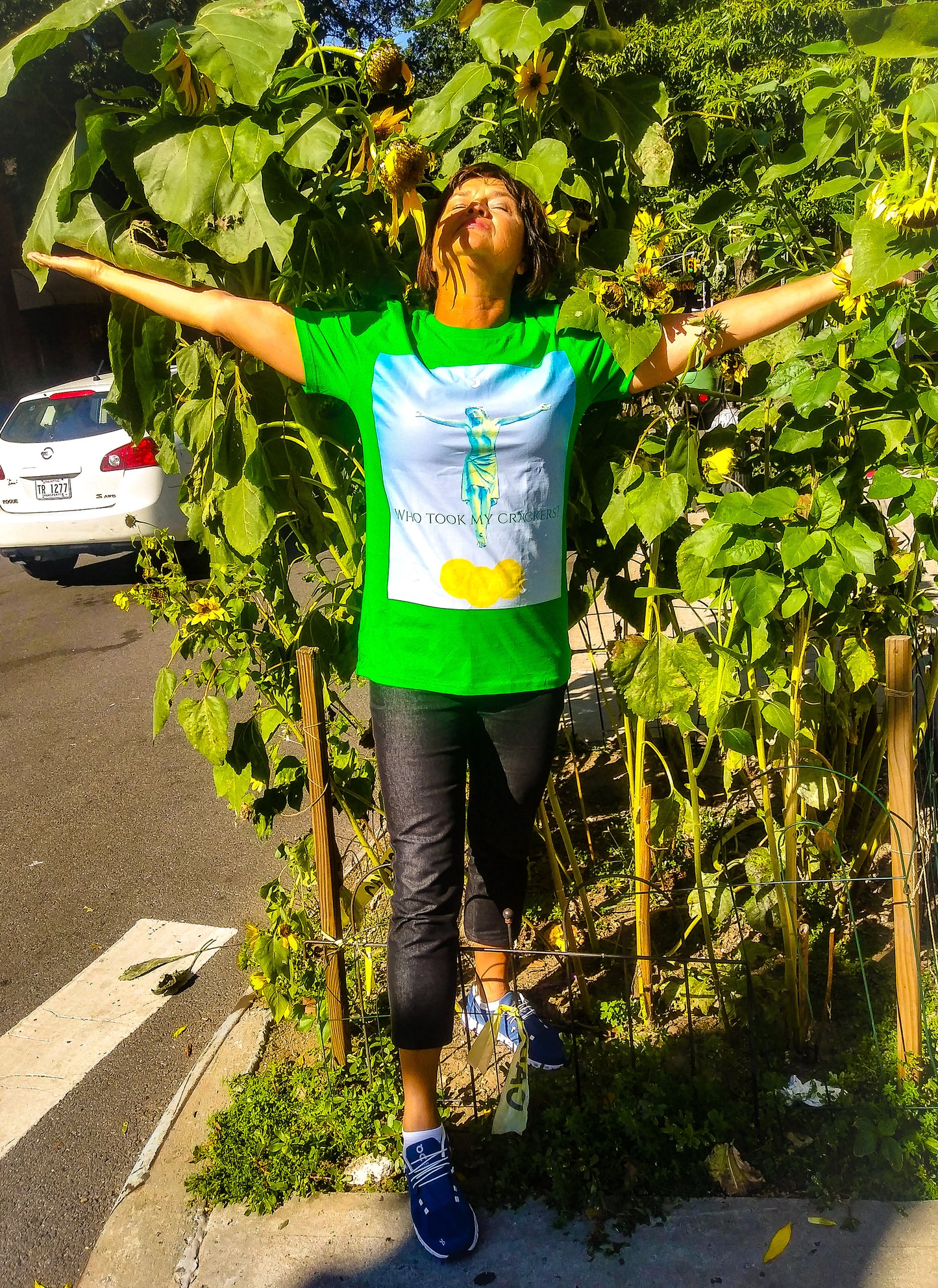 "Who took my crackers?" Organic T-shirt - Unisex